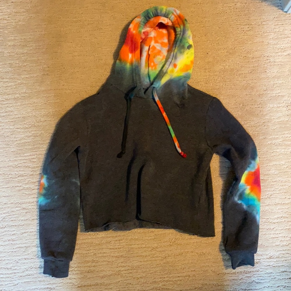 Tie dye never worn crop top girls
